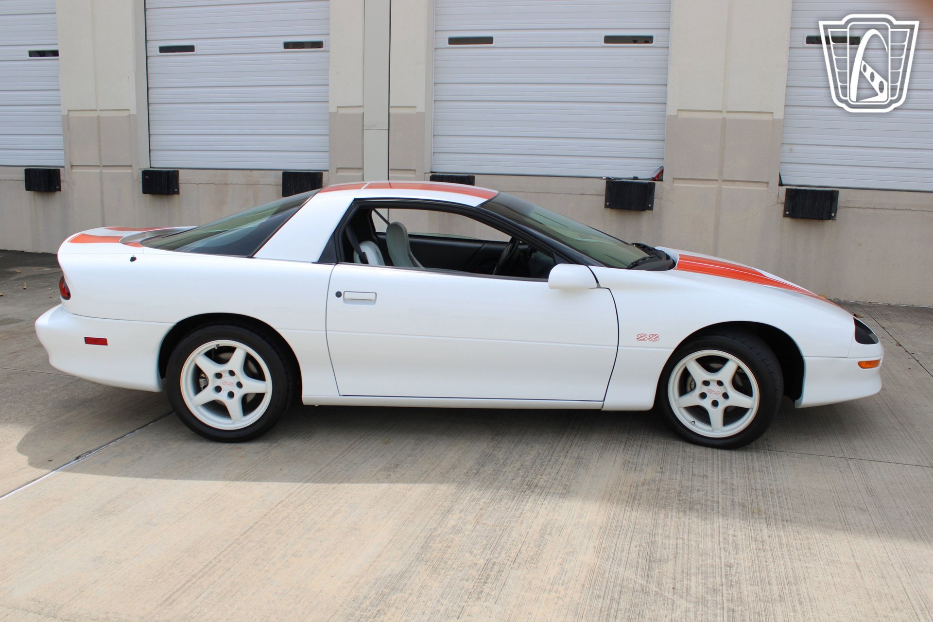 Used 1997 Chevrolet Camaro SS w/ Preferred Equipment Group 2 RWD image 15