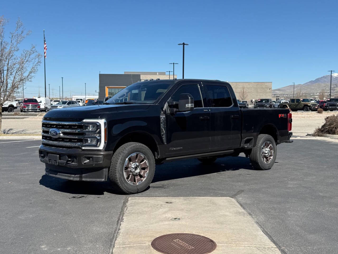 Used 2025 Ford F350 King Ranch image 5