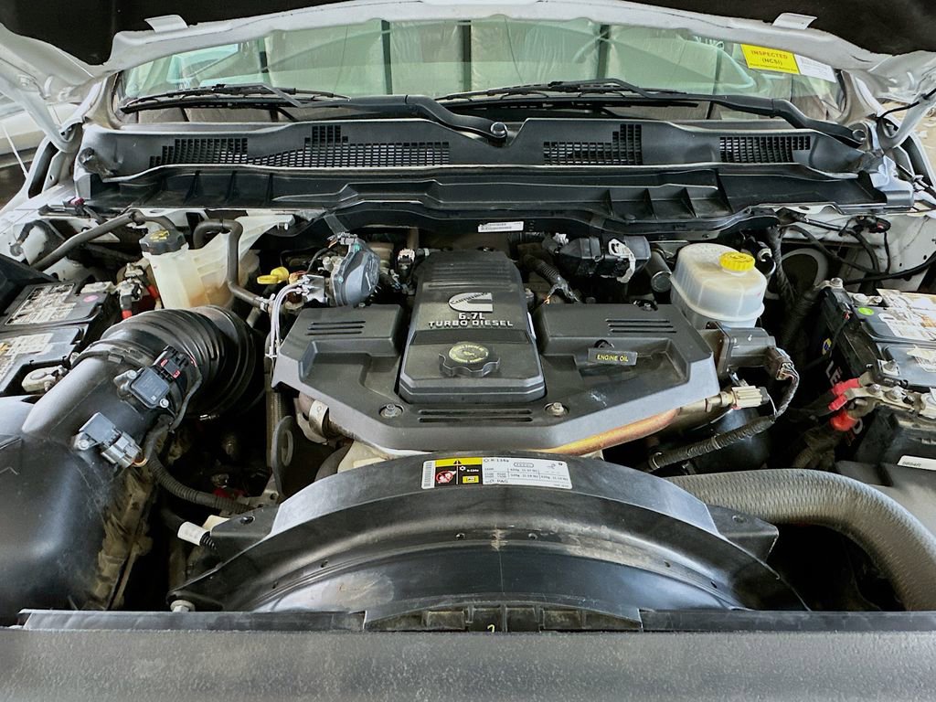 Used 2017 RAM 2500 ST AWD/4WD image 29