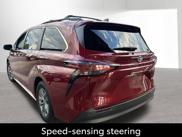 Certified 2021 Toyota Sienna XLE w/ XLE Plus Package FWD image 8