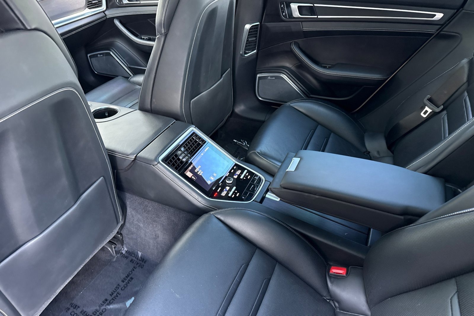 Used 2020 Porsche Panamera GTS image 11