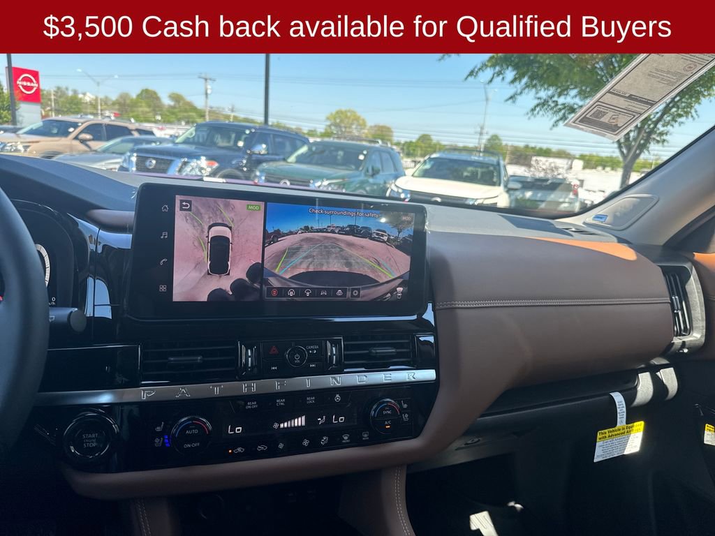 New 2026 Nissan Pathfinder Platinum image 15