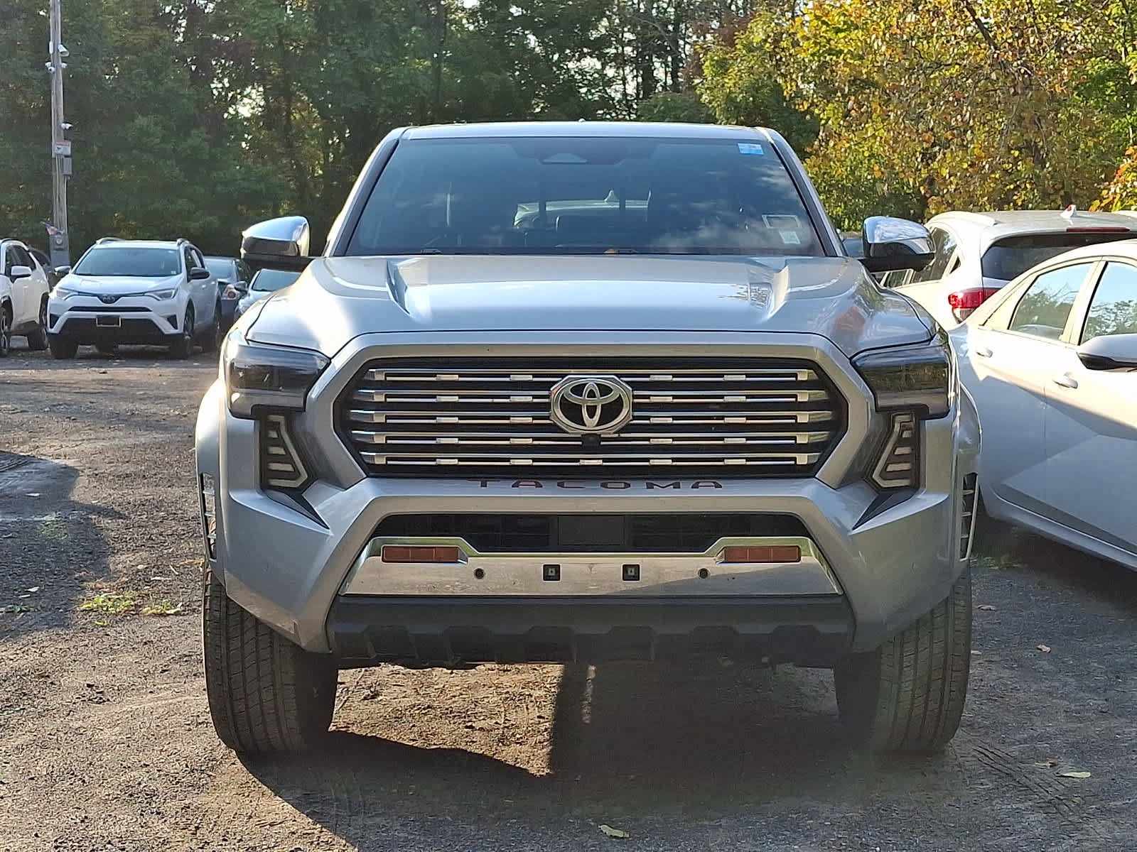 Used 2024 Toyota Tacoma Limited w/ Limited Package (LT) AWD/4WD image 3