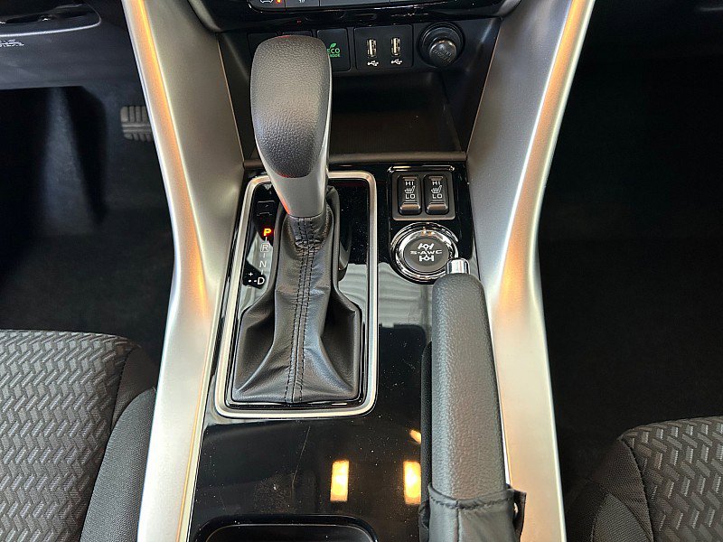New 2026 Mitsubishi Eclipse Cross LE image 22
