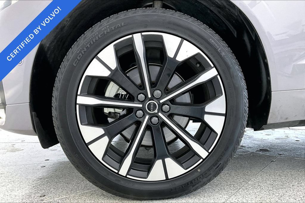 Used 2026 Volvo XC60 B5 Plus AWD/4WD image 8