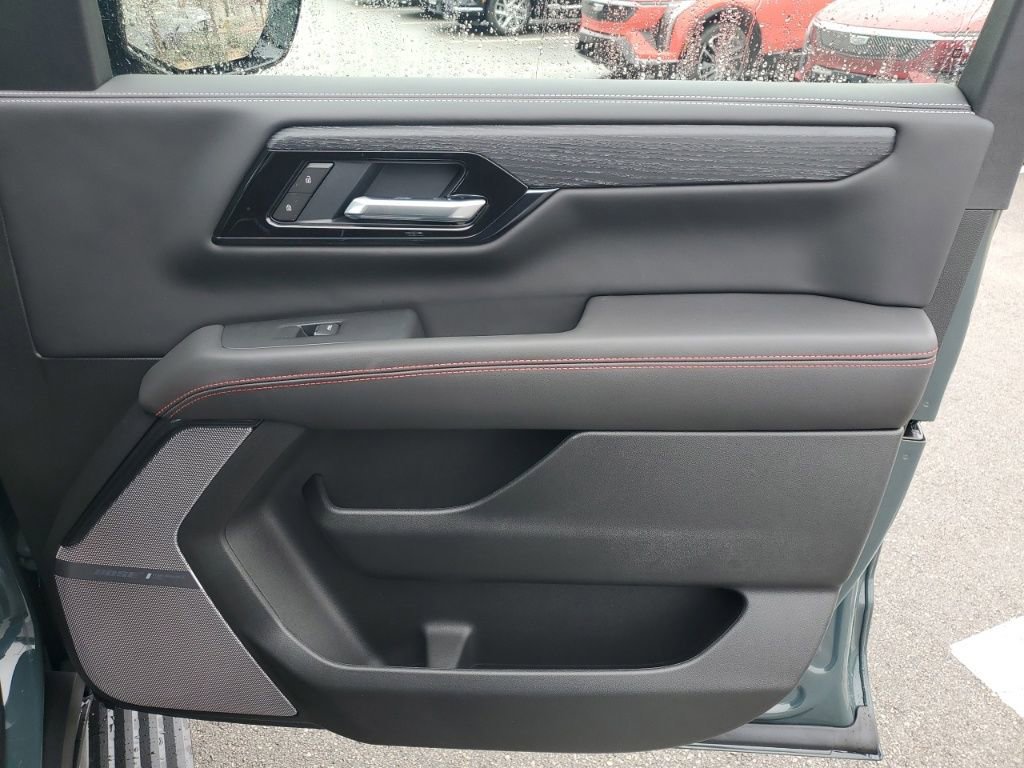 New 2026 GMC Yukon XL AT4 Ultimate AWD/4WD image 15