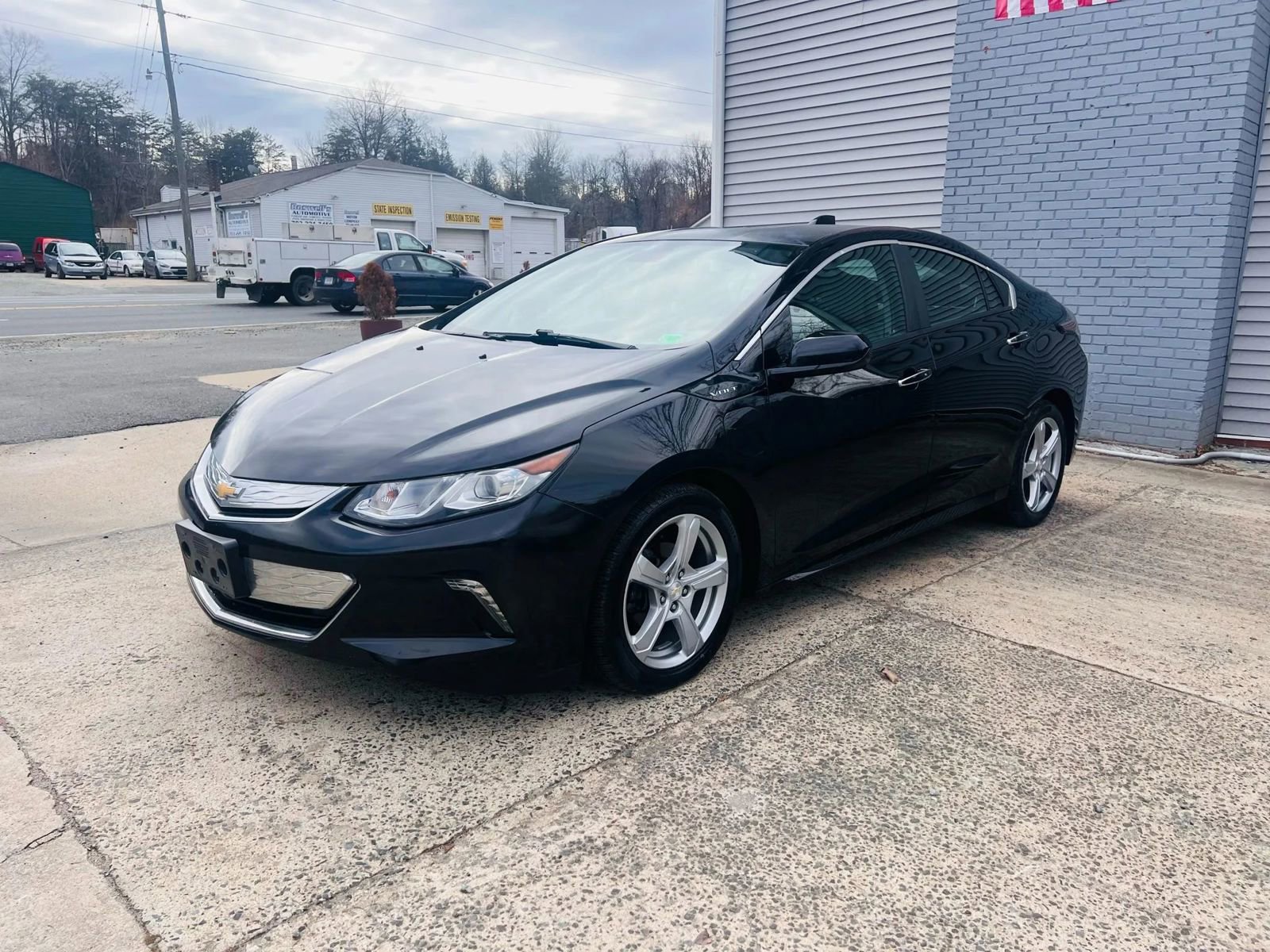 Used 2017 Chevrolet Volt LT w/ Comfort Package