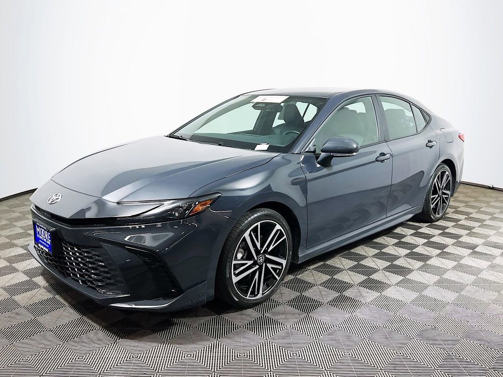 Certified 2025 Toyota Camry XSE FWD image 4