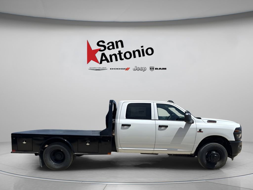 New 2026 RAM 3500 Tradesman AWD/4WD image 19