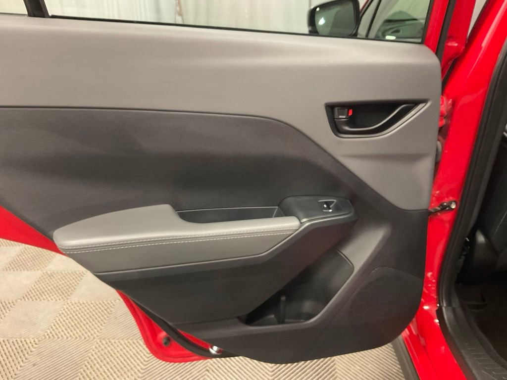 Used 2024 Subaru Crosstrek 2.0i Premium image 31