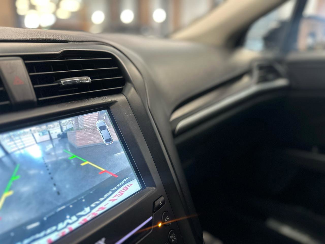 Used 2017 Ford Fusion Titanium image 23