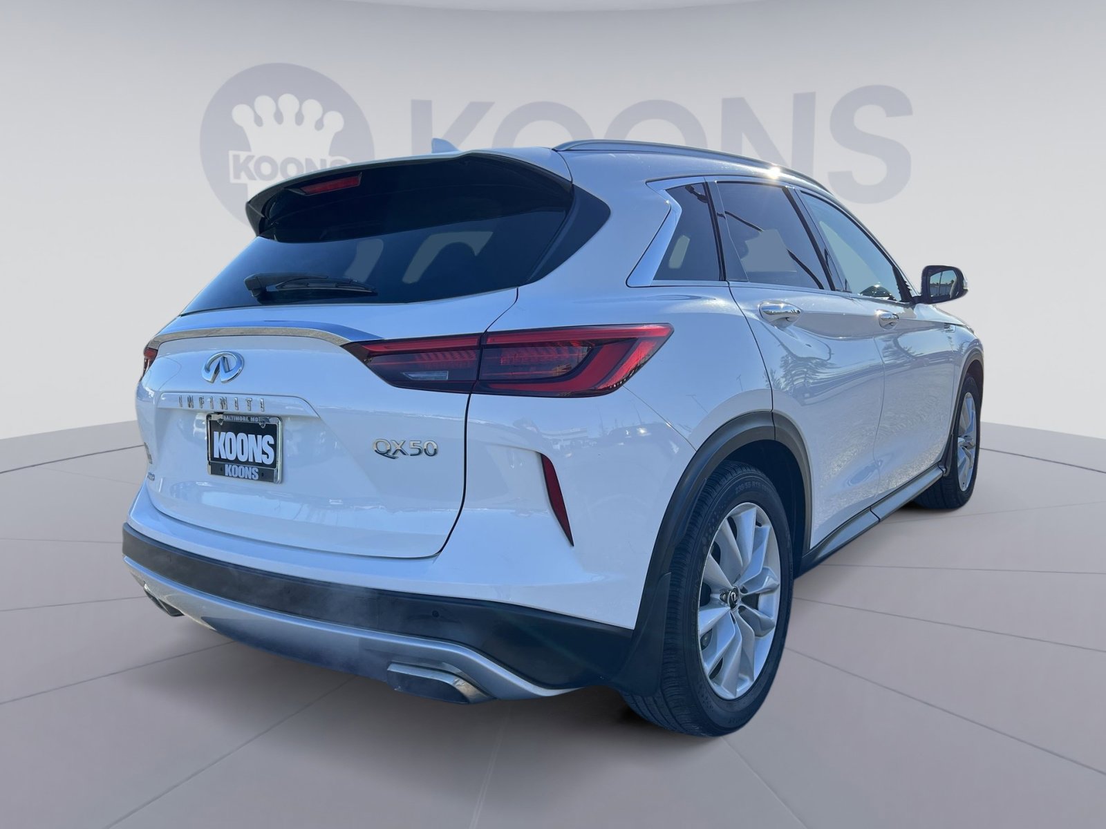Used 2019 INFINITI QX50 Essential w/ Premium Heat Package image 7