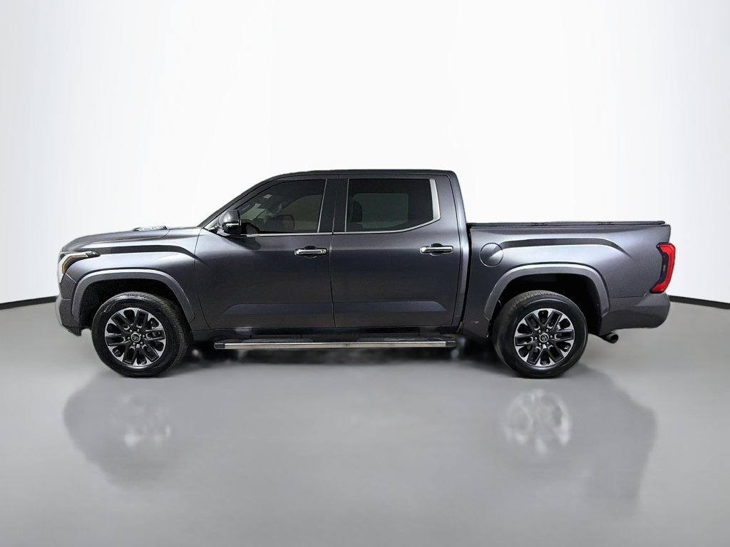 Used 2024 Toyota Tundra Limited AWD/4WD image 9