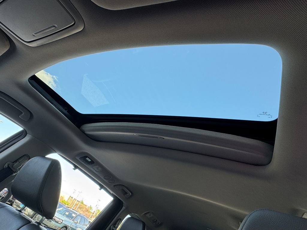 Used 2014 Honda Odyssey EX-L image 25