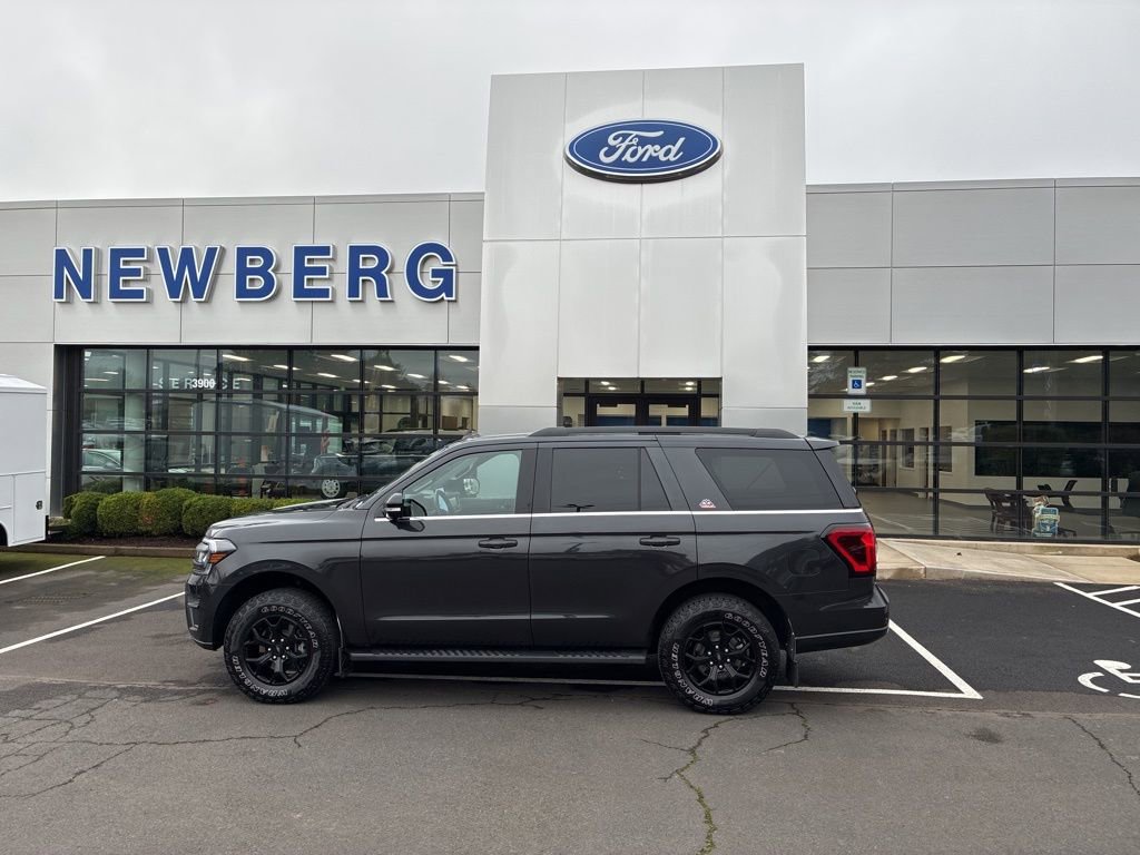 Used 2024 Ford Expedition Timberline image 4