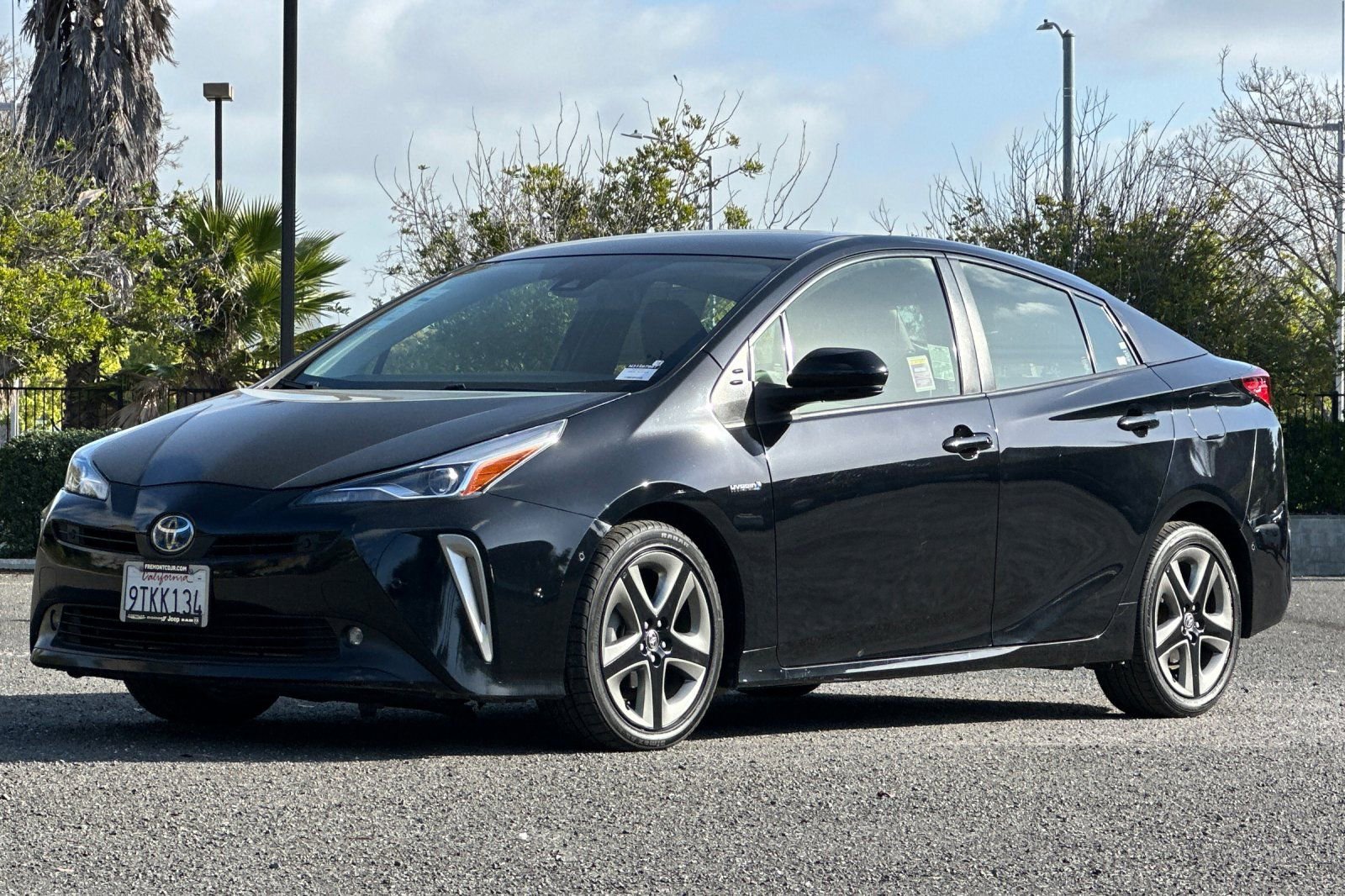 Used 2022 Toyota Prius XLE image 7