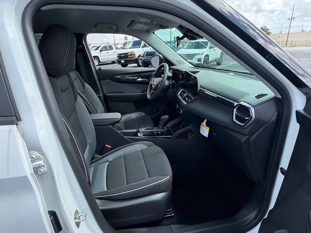 New 2026 Chevrolet TrailBlazer LS w/ LS Convenience Package FWD image 14