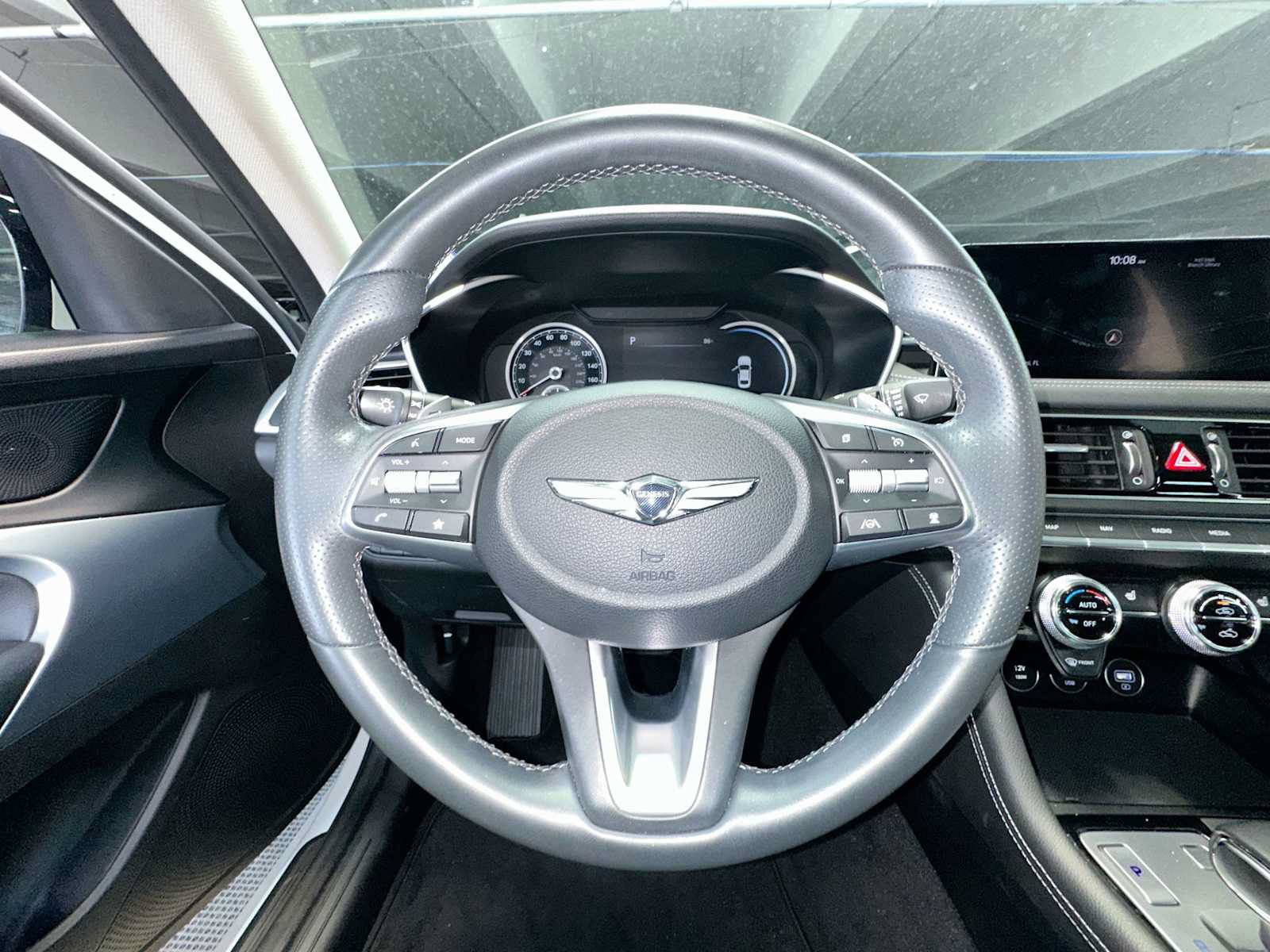 Used 2023 Genesis G70 2.0T RWD image 15