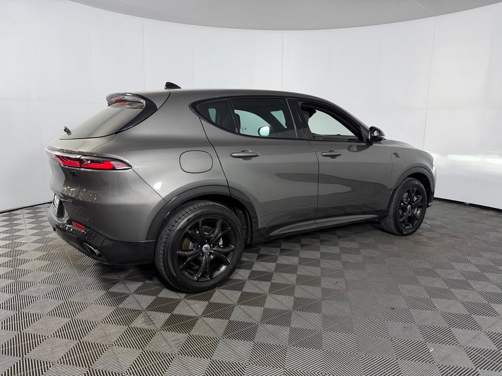Used 2024 Dodge Hornet R/T w/ R/T Blacktop Package AWD/4WD image 8