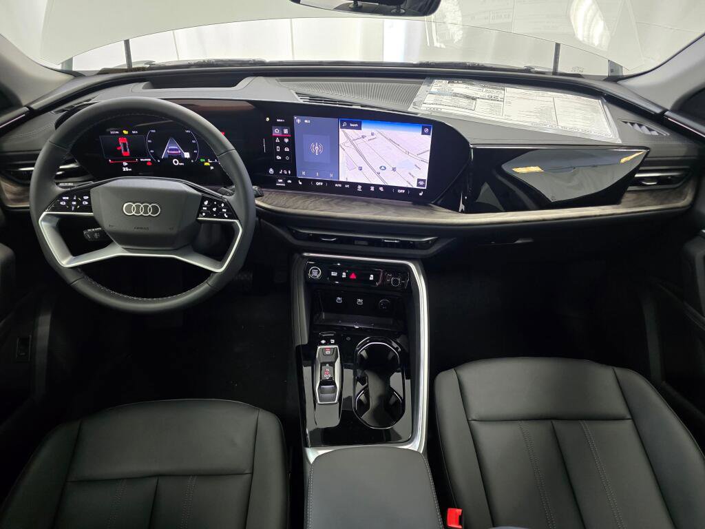 New 2025 Audi Q5 Premium Plus image 16
