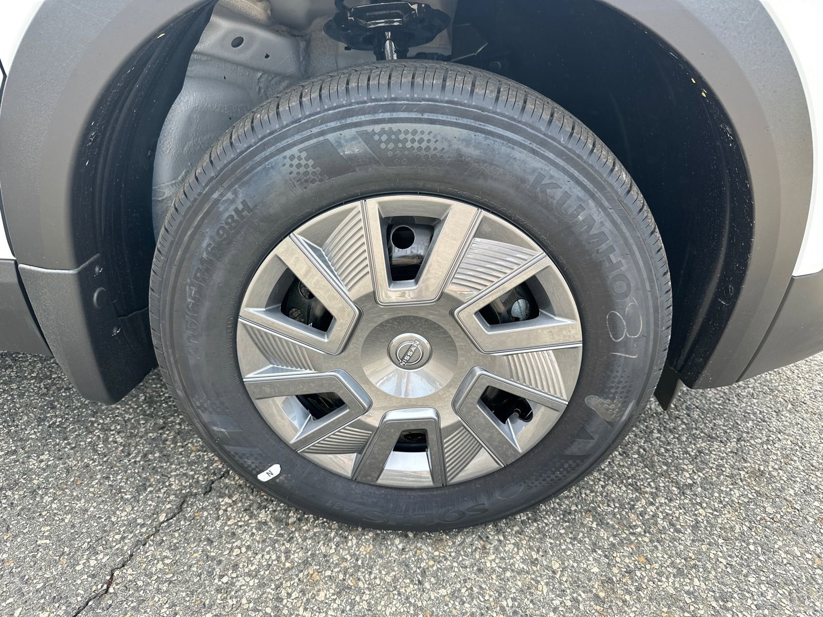 New 2026 Nissan Kicks S image 10