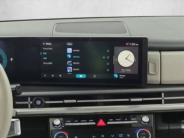 Used 2026 Hyundai Santa Fe SEL FWD image 17