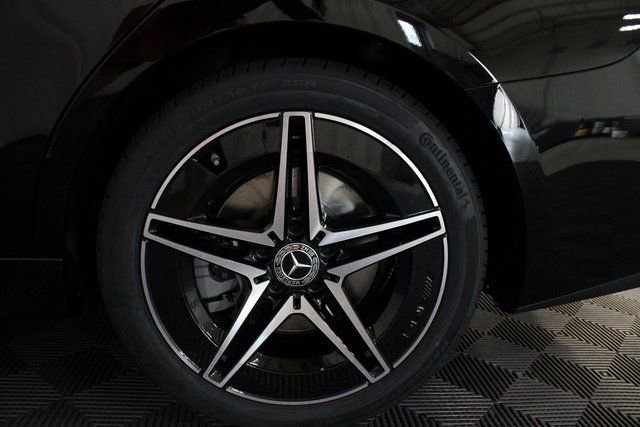 Used 2024 Mercedes-Benz C 300 4MATIC Sedan image 43