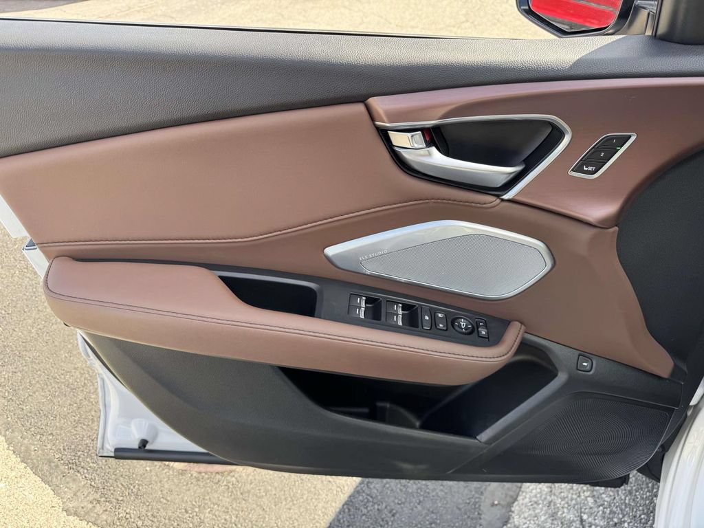 Certified 2024 Acura RDX SH-AWD w/ Technology Package image 15