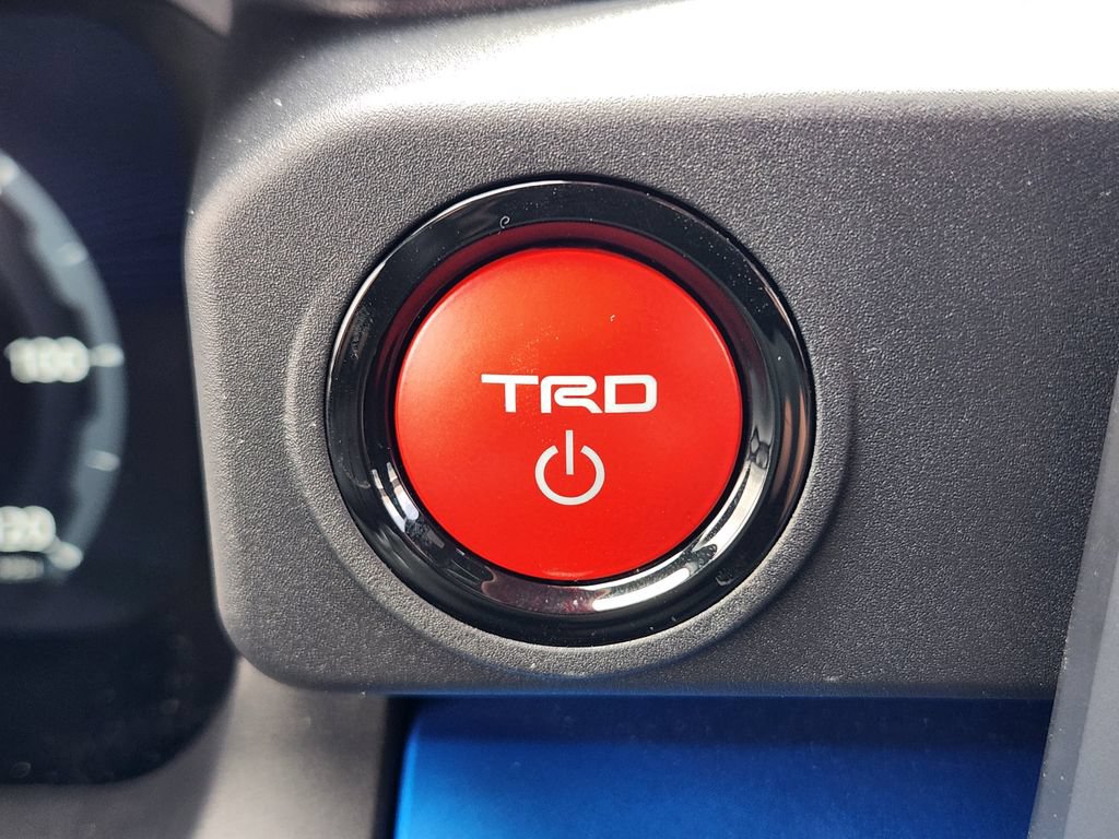Used 2025 Toyota 4Runner TRD Off-Road AWD/4WD image 21