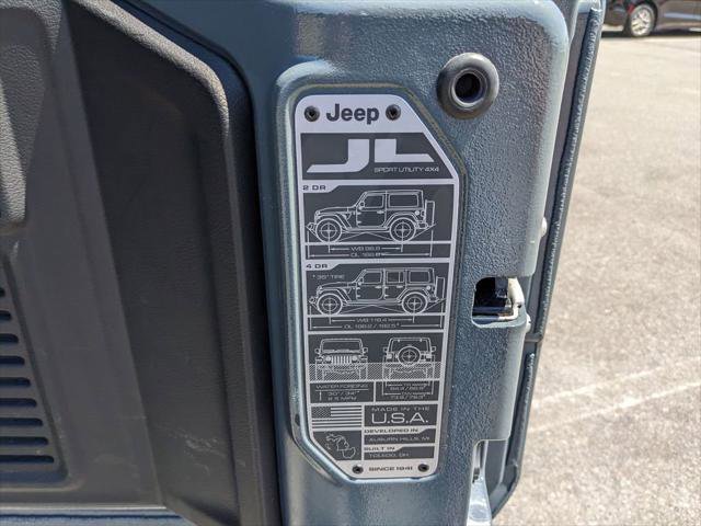 Certified 2025 Jeep Wrangler Unlimited Rubicon 4xe w/ Safety Group AWD/4WD image 47