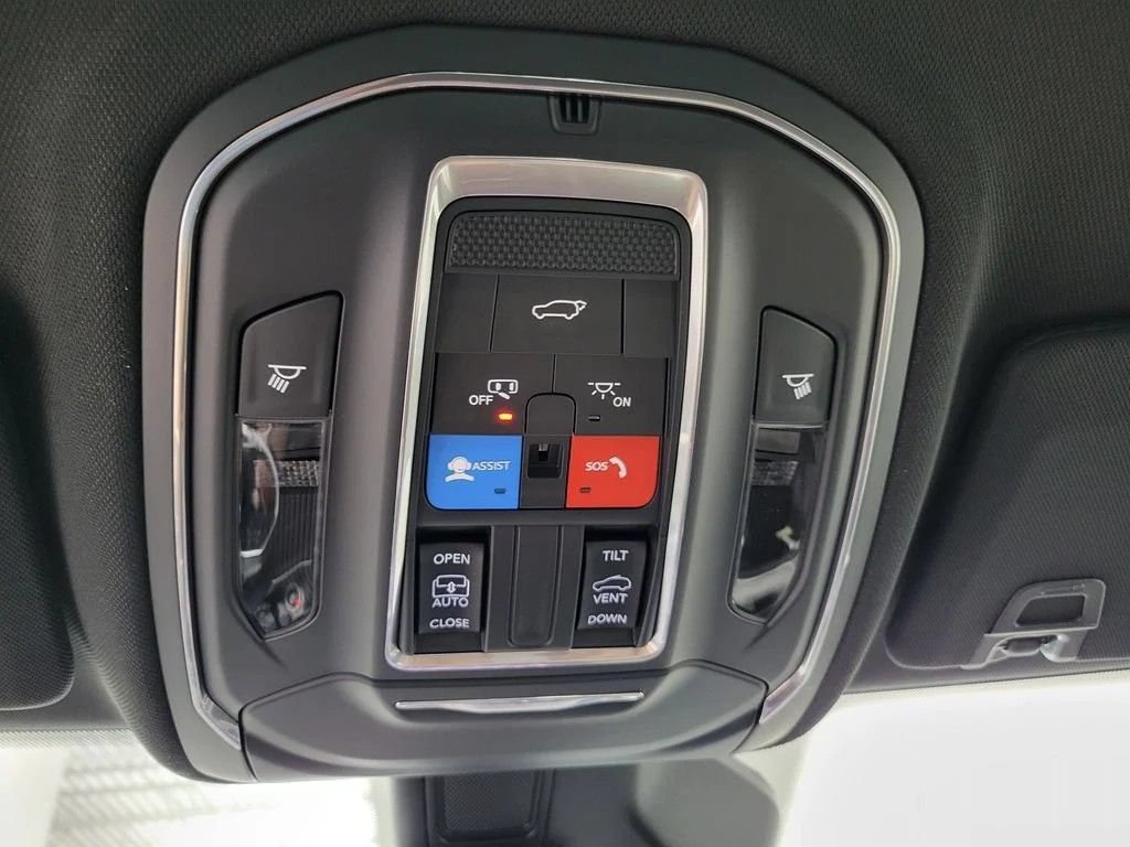 New 2026 Jeep Grand Cherokee L 4WD image 18
