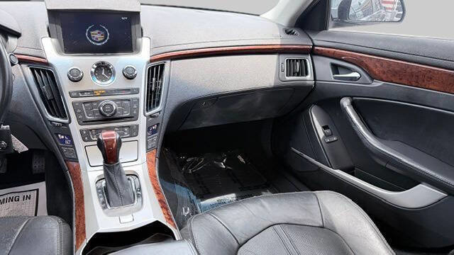 Used 2013 Cadillac CTS Luxury w/ Wood Trim Package AWD/4WD image 14