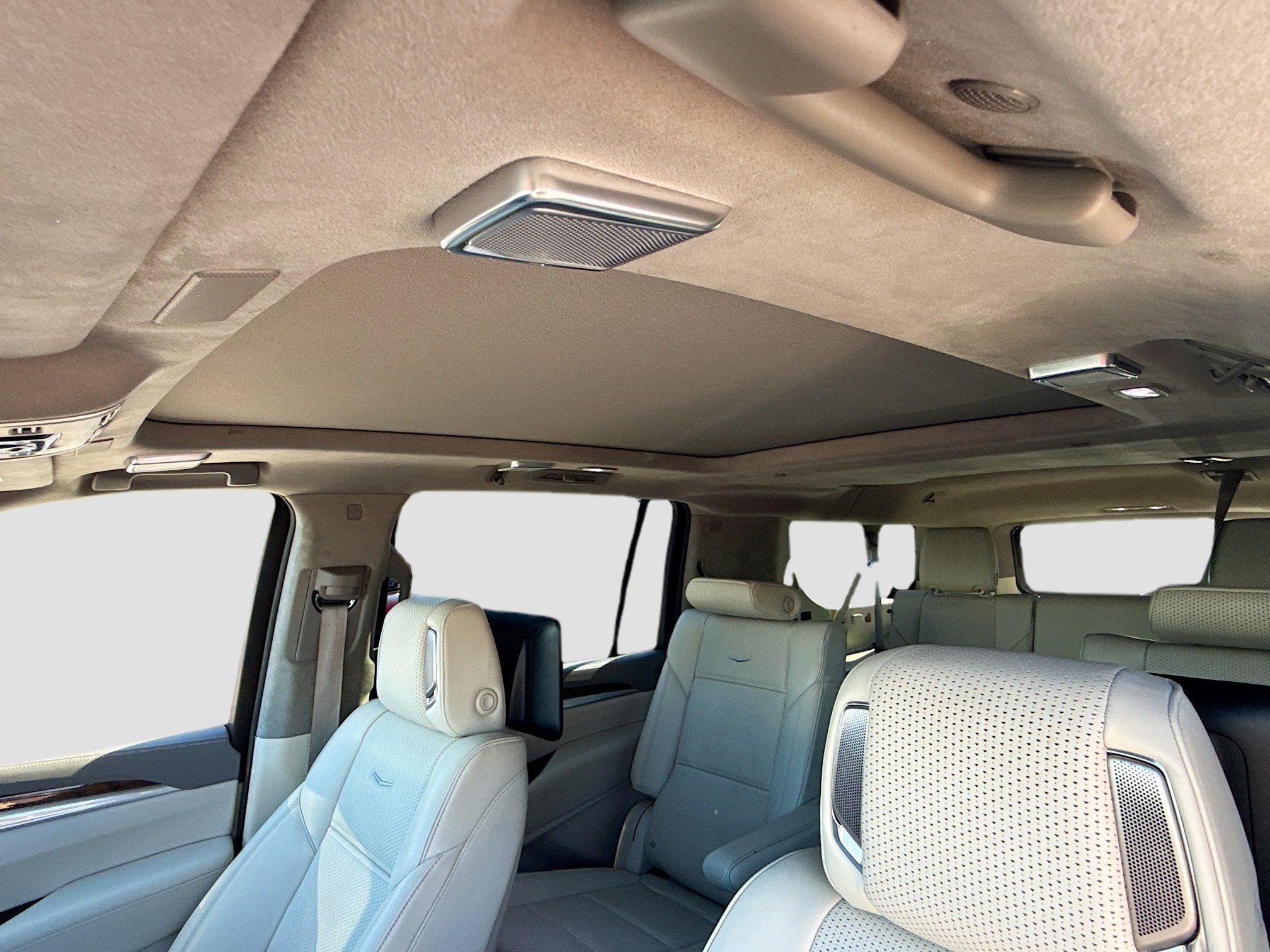 Used 2025 Cadillac Escalade ESV Sport Platinum image 29