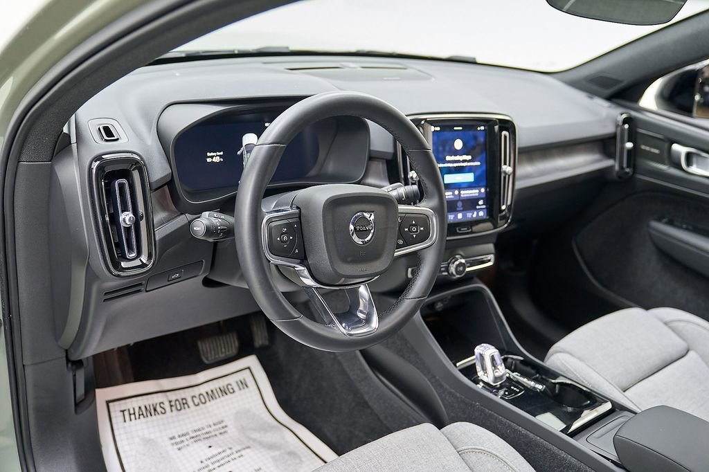 Certified 2023 Volvo C40 P8 Recharge Ultimate w/ Protection Package Premier AWD/4WD image 13