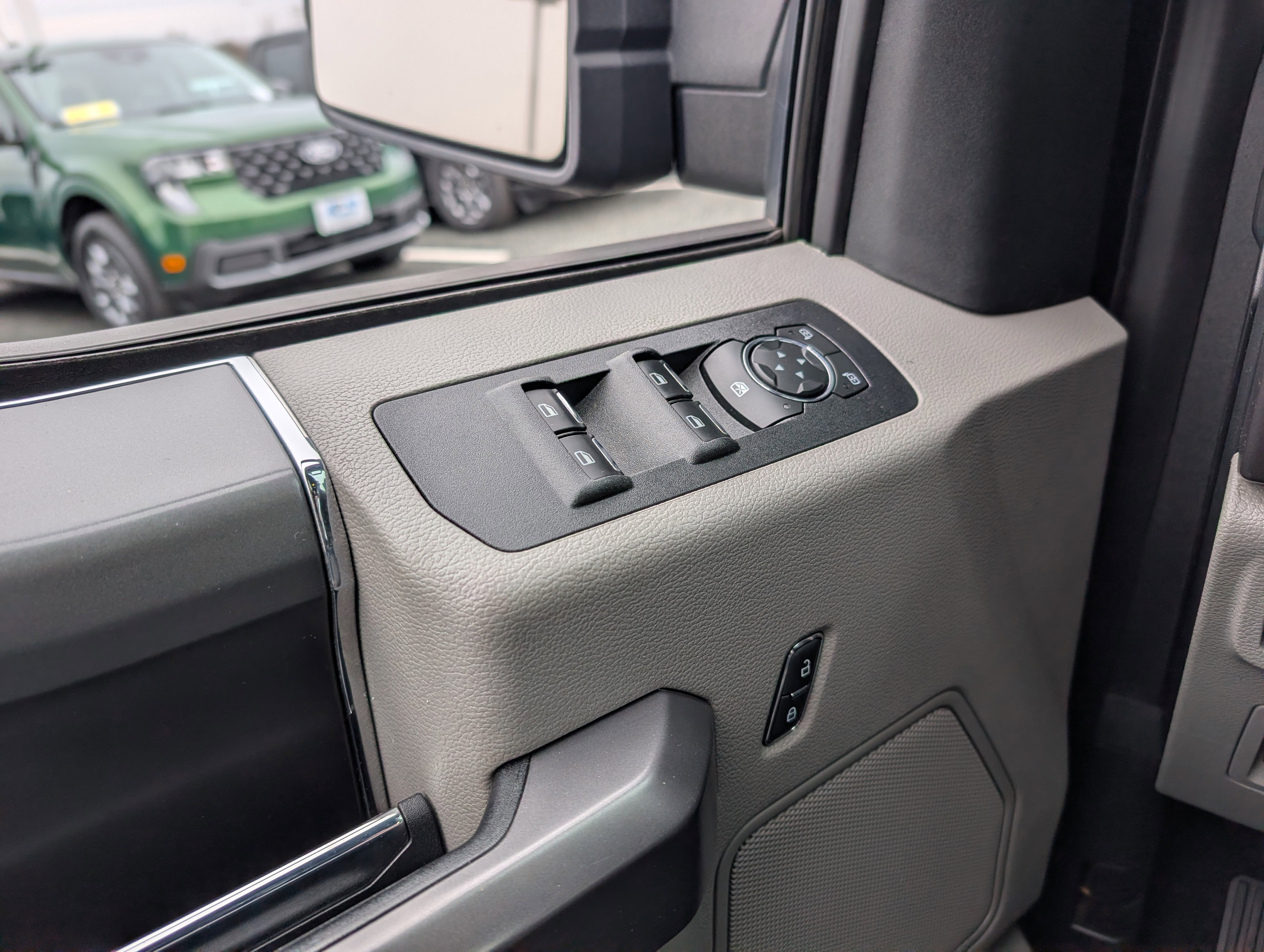 Certified 2019 Ford F150 XLT w/ Equipment Group 302A Luxury image 15