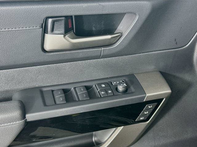 New 2026 Toyota Tundra Limited AWD/4WD image 17