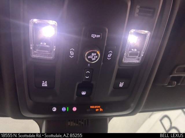 Used 2025 GMC Yukon AT4 Ultimate AWD/4WD image 23