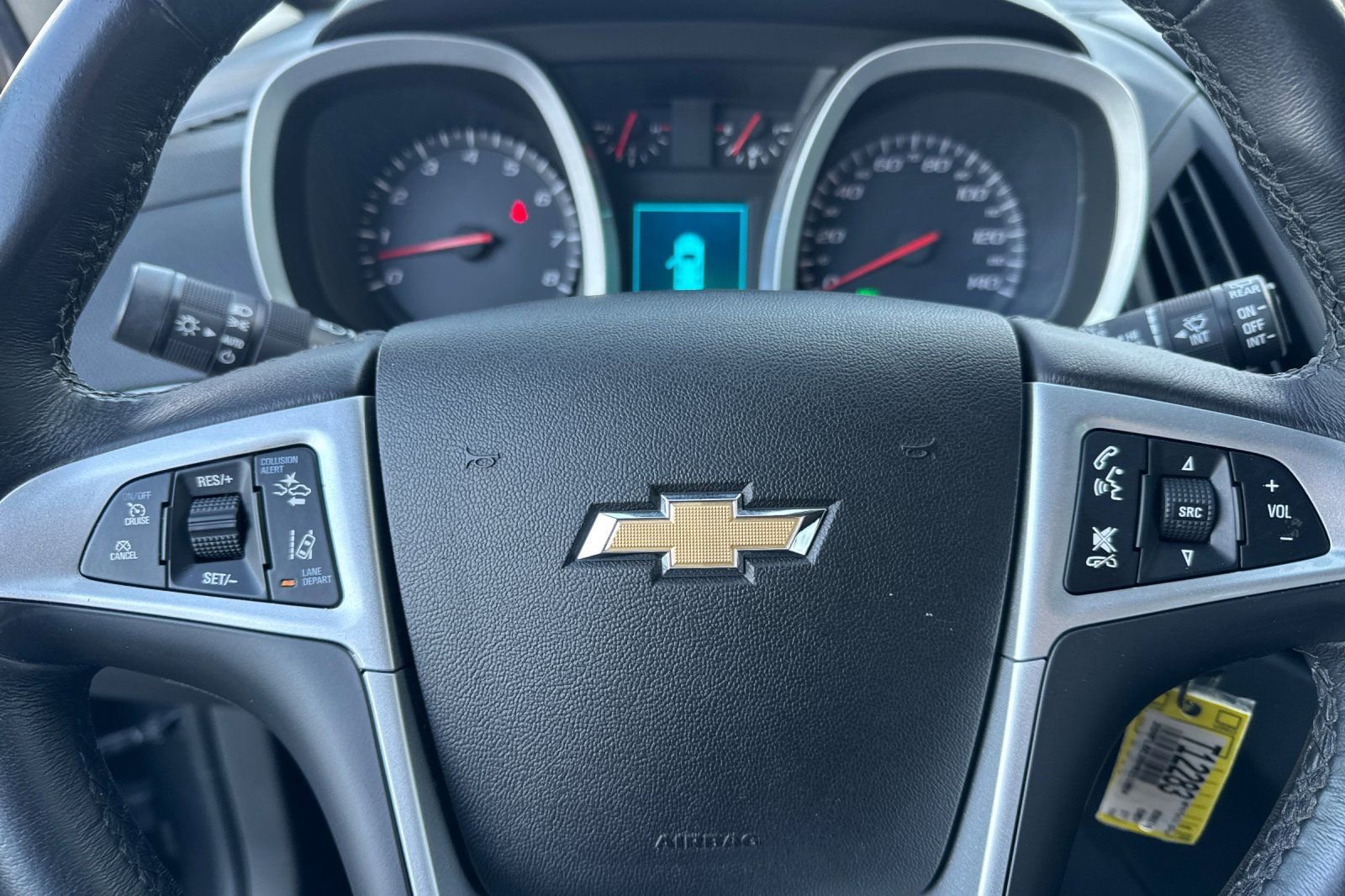 Used 2017 Chevrolet Equinox Premier w/ Enhanced Convenience Package AWD/4WD image 22