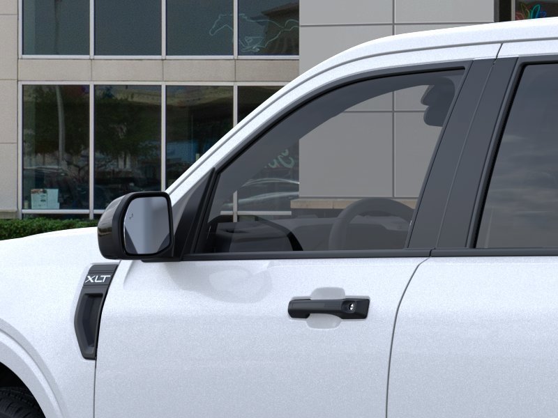 New 2025 Ford Maverick XLT w/ XLT Luxury Package FWD image 21