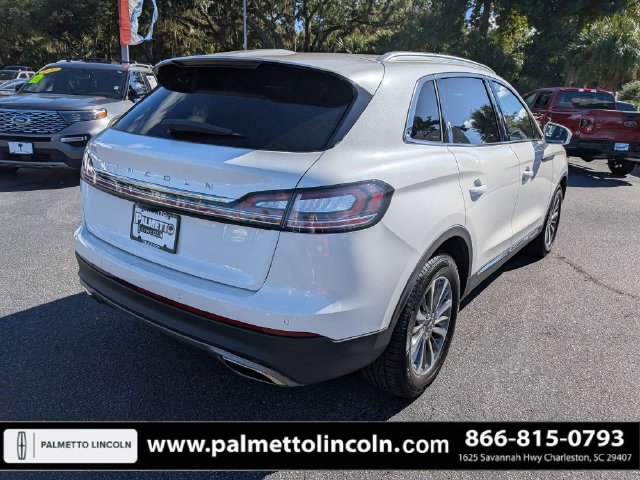 Certified 2022 Lincoln Nautilus FWD w/ Premium Package image 4