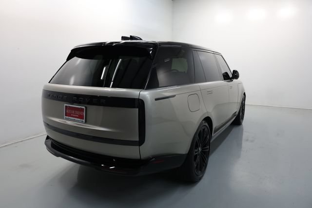 Used 2025 Land Rover Range Rover Long Wheelbase SE AWD/4WD image 65
