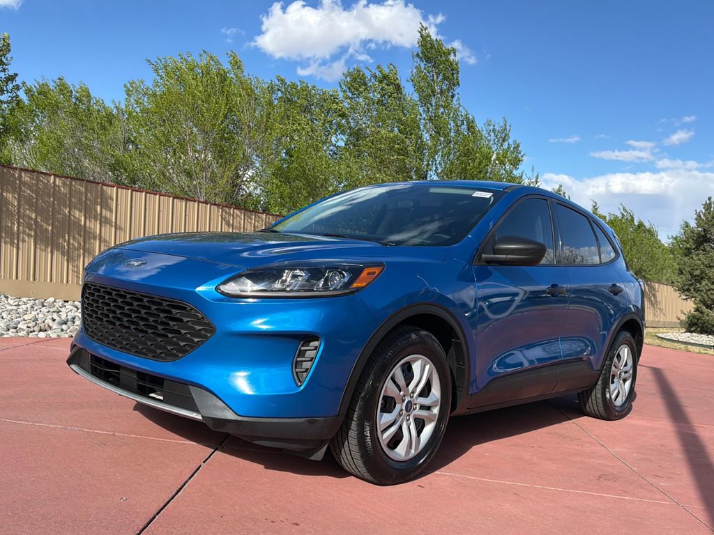 Used 2020 Ford Escape S image 3