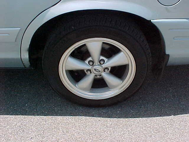 Used 2007 Ford Crown Victoria LX RWD image 8