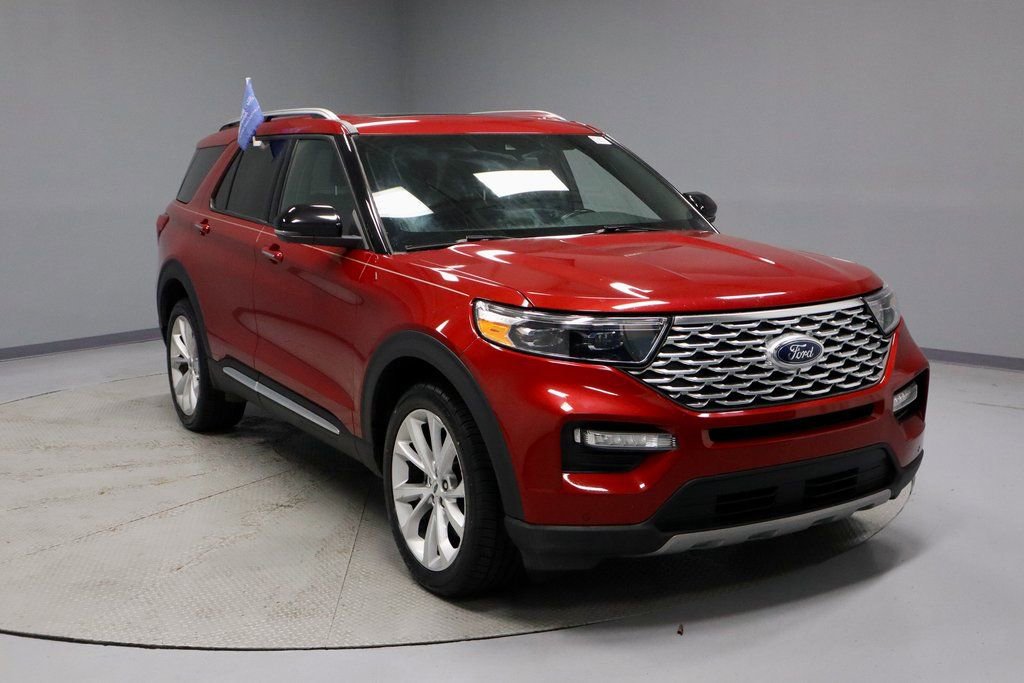 Certified 2022 Ford Explorer Platinum w/ Technology Package image 1