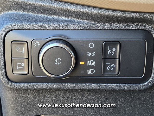 Used 2022 Ford Bronco Wildtrak image 21