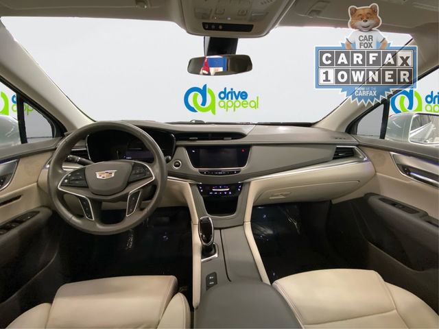 Used 2017 Cadillac XT5 Premium Luxury image 29