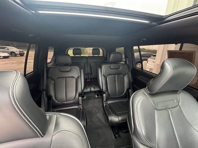 Used 2022 Jeep Grand Cherokee L Overland w/ Advanced Protech Group III RWD image 32