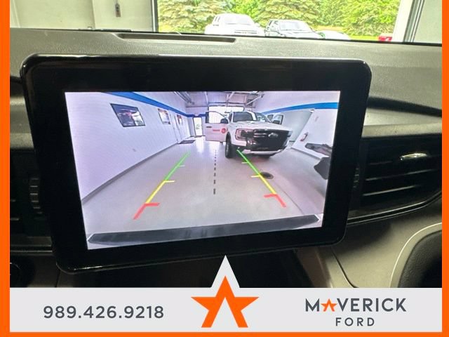 Used 2024 Ford Explorer XLT w/ Class IV Trailer Tow Package AWD/4WD image 14