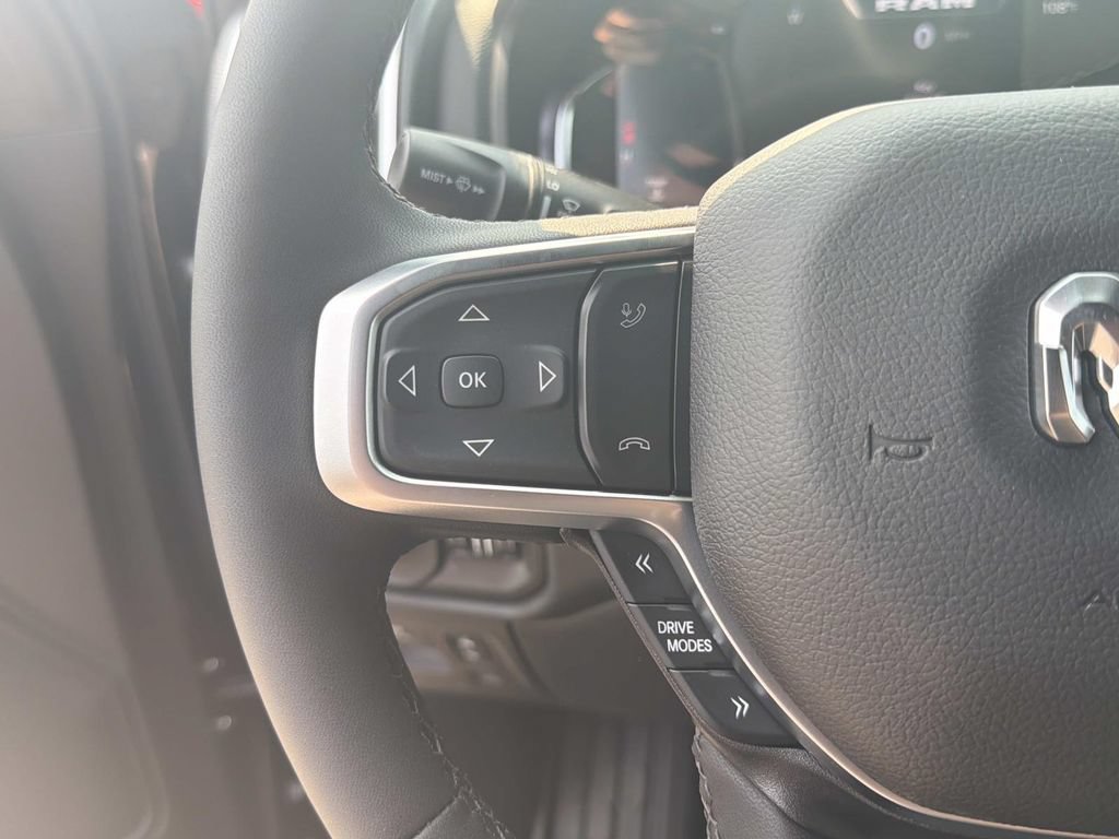 New 2026 RAM 1500 Big Horn AWD/4WD image 10
