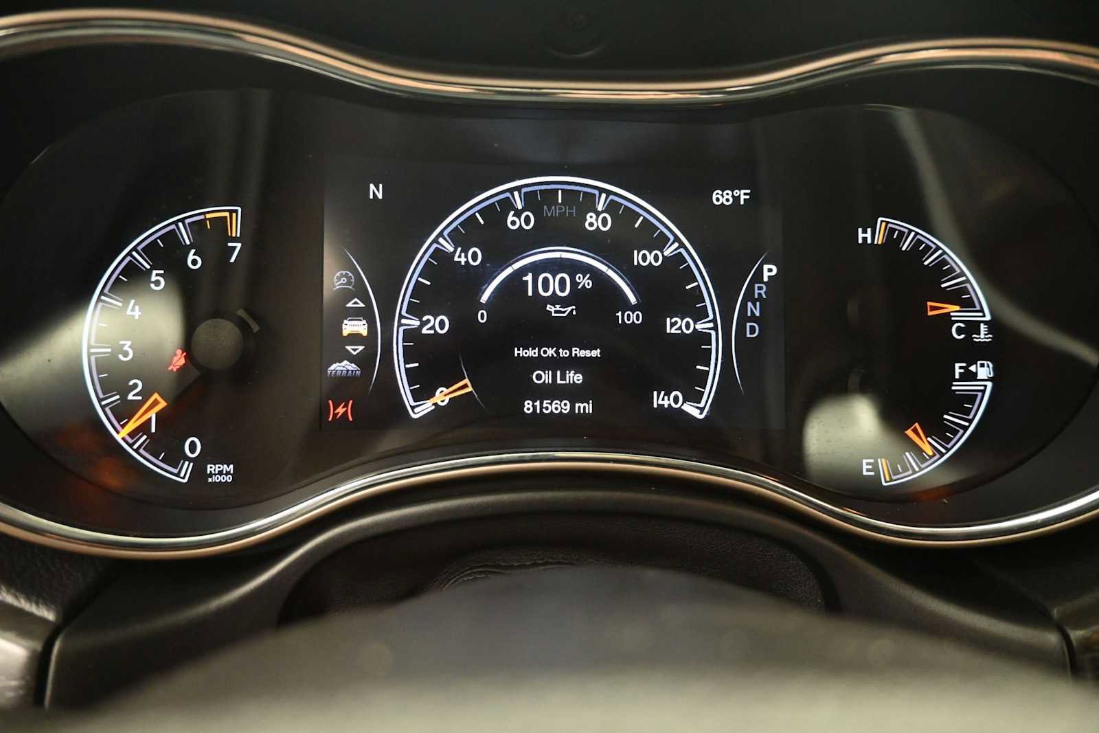 Used 2016 Jeep Grand Cherokee Limited AWD/4WD image 16